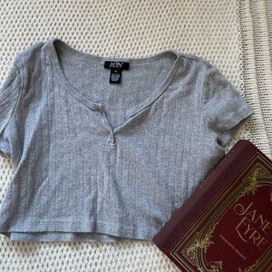 JustFab Light Gray Ribbed Crop Top